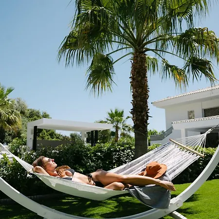 M Mansion Villa *
