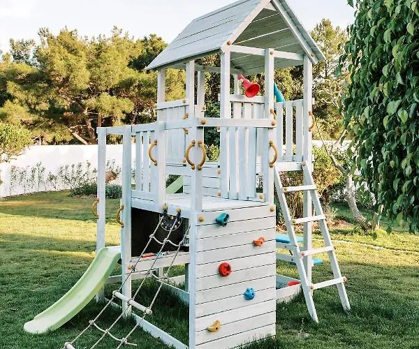 M Mansion Вилла *