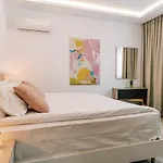M Mansion Pefki