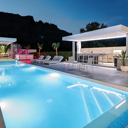Villa M Mansion