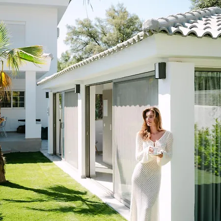 M Mansion 别墅 Pefki