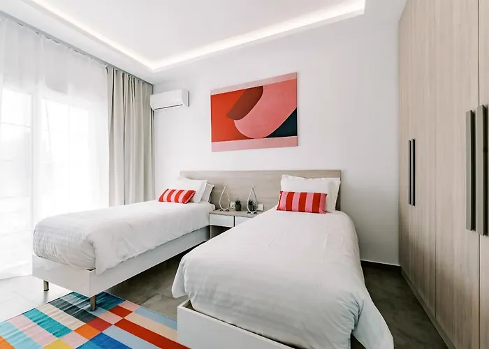 Vila M Mansion Pefki